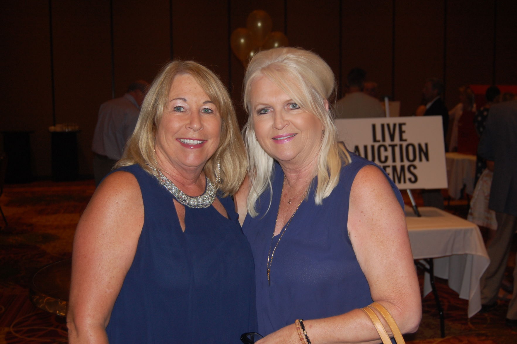 Kathy Jecklin, Rae Campbell